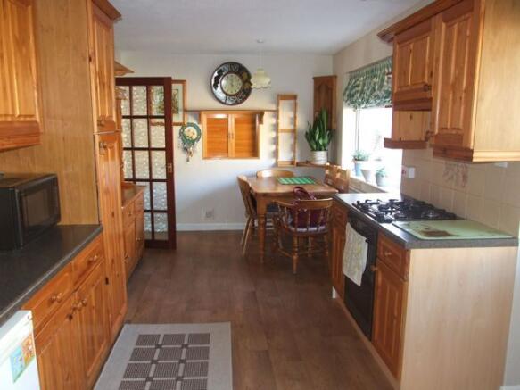 Kitchen/Breakfast Room