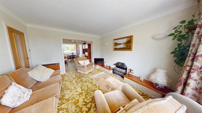 3 bed Semi-Detached for sale Image 6