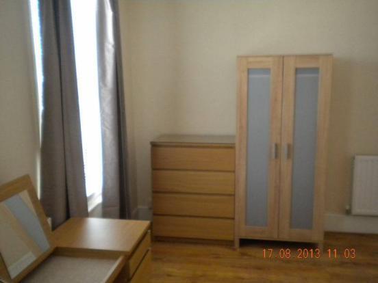 upper front bedroom.jpg