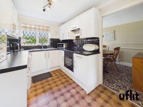 3 bed Detached for sale Image 10
