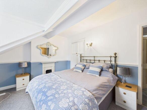 4 bed Character Property for sale Image 11