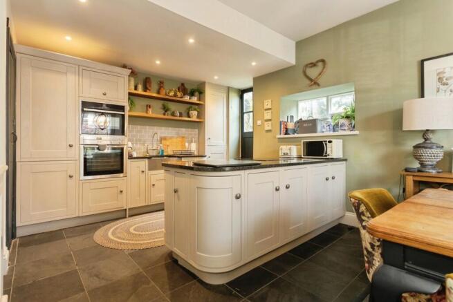 2 bed End of Terrace for sale Image 6