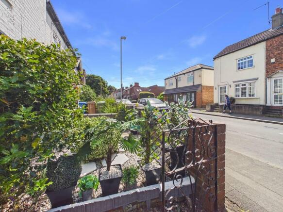 2 bed Cottage for sale Image 10