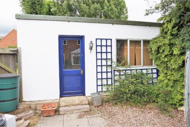 Shed