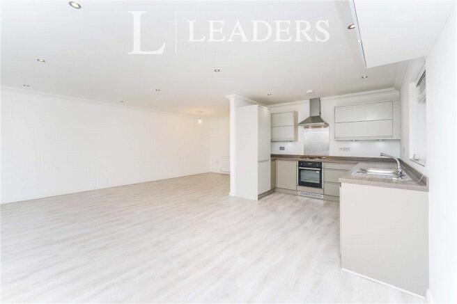 Kitchen/Living Area