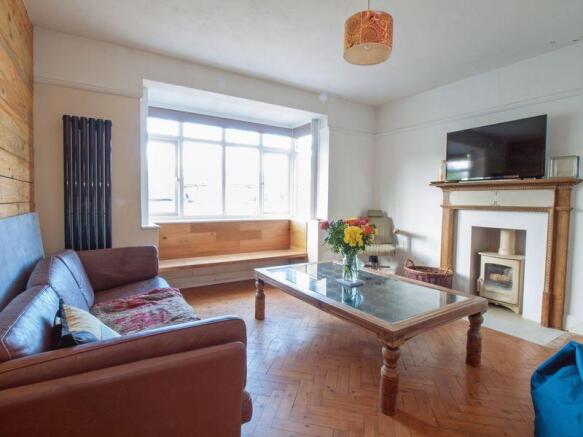 Sitting Room 2...