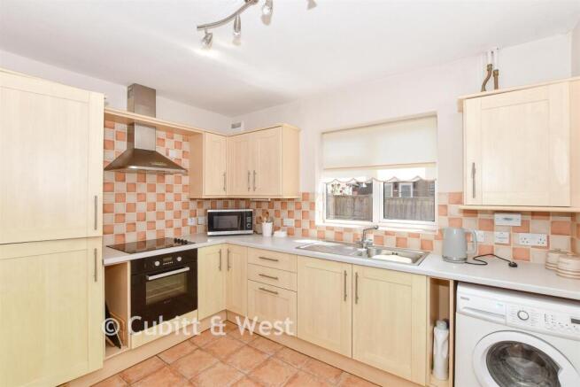Kitchen/ Breakfast Room