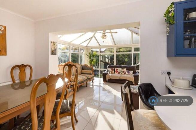 Dining Room & Conservatory Area