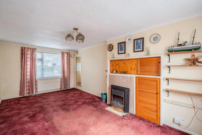 15 Field View Road-9.jpg