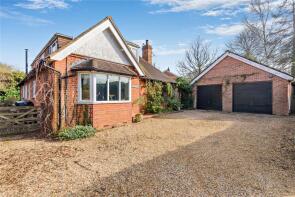 Hillside, Broadlayings, Newbury RG20 9TR