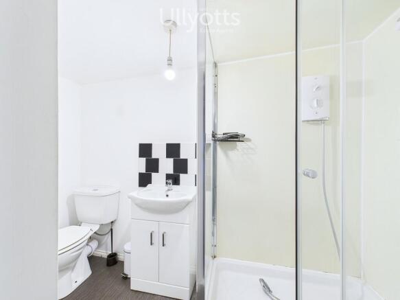 3 bed Terraced for sale Image 7