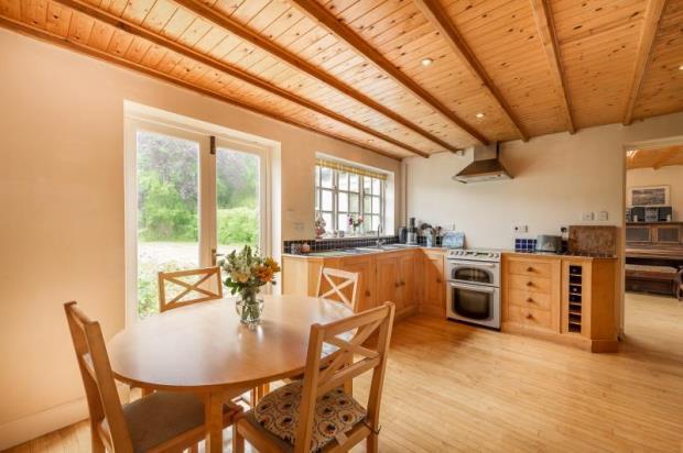 Kitchen/Breakfast