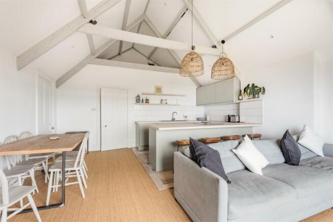 Kitchen/living room