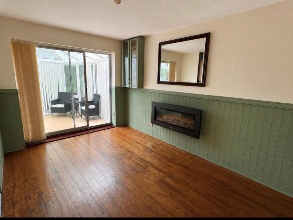 Landseer Avenue, FY2 photo 4