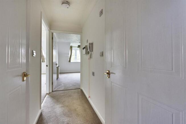 hallway.jpg
