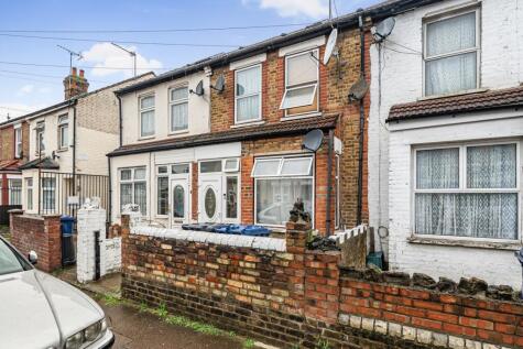 Beverly Road, Southall, UB2
