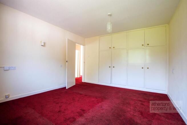 Master Bedroom 2.jpg
