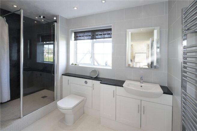 En Suite Shower