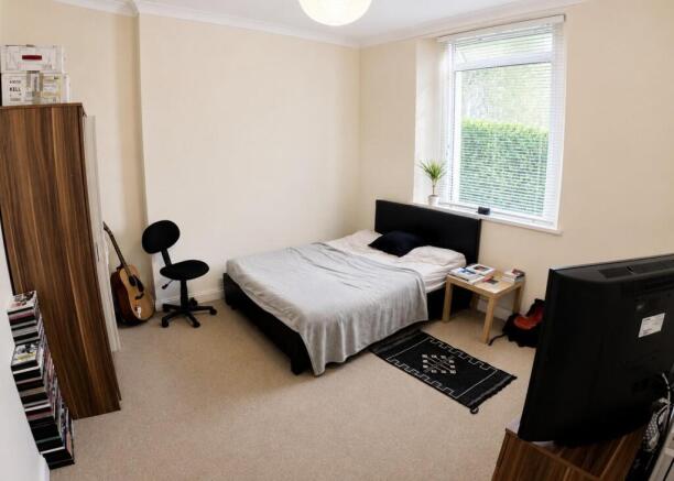 bedroom 3.jpeg