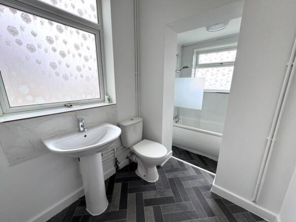 3 bed Detached for sale Image 7