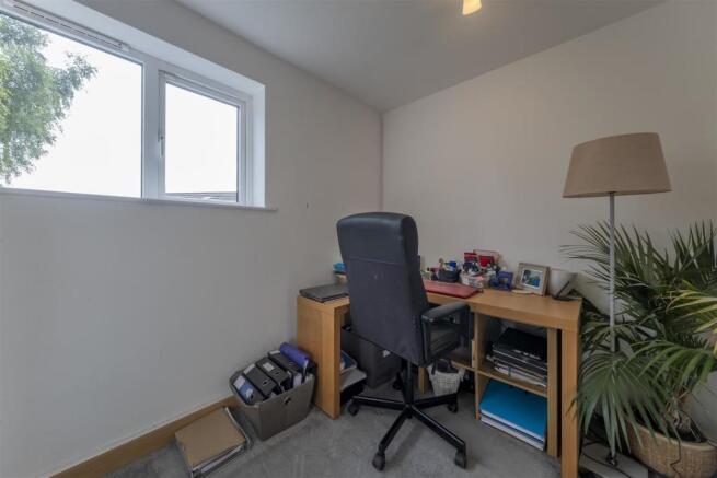 51 Delamere Park Way-025.JPG