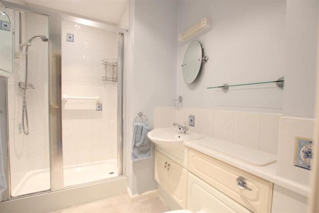 Shower Room.JPG