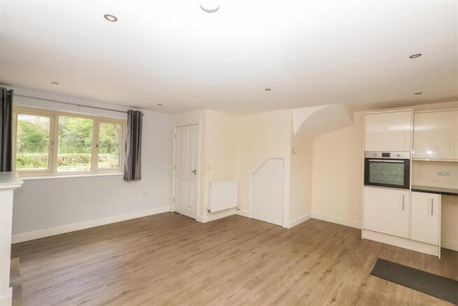 3 bed Link Detached House for sale Image 12