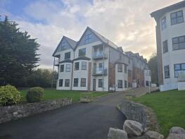 Apartment 5, 65 Cedar Court, Victoria Park, Colwyn Bay LL29 7AJ