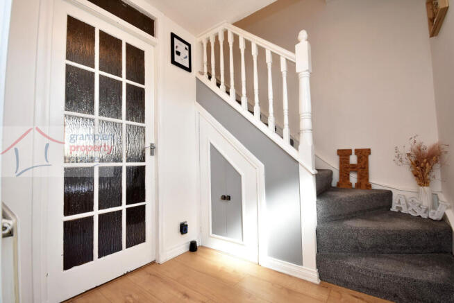 hallway .JPG