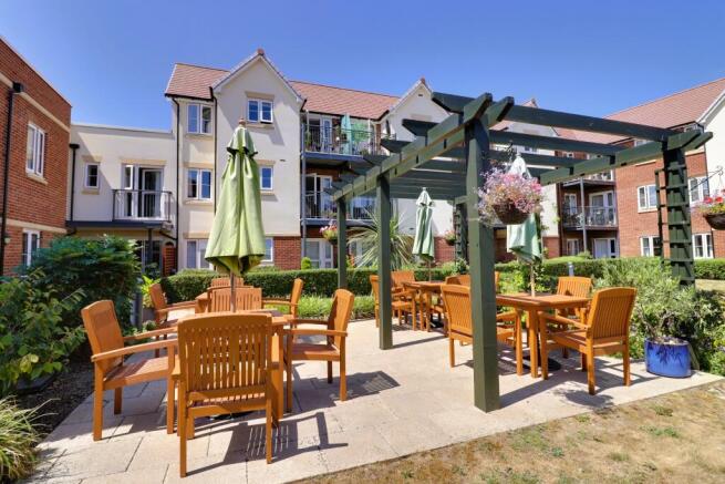 COMMUNAL GARDEN