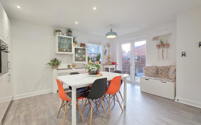 Arlott Green, Crowthorne, Berkshire, RG45 photo 4
