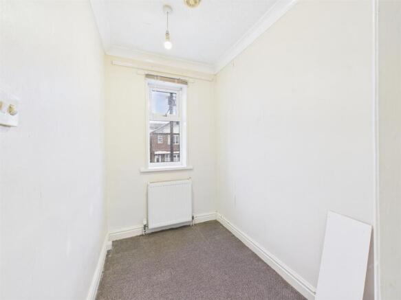 3 bed Semi-Detached for sale Image 8