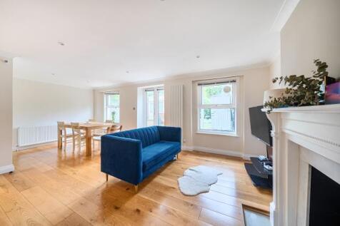 Buckland Crescent, London