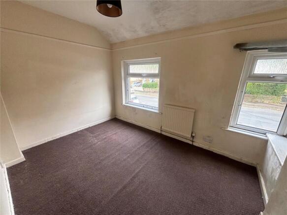 3 bed Terraced for sale Image 7