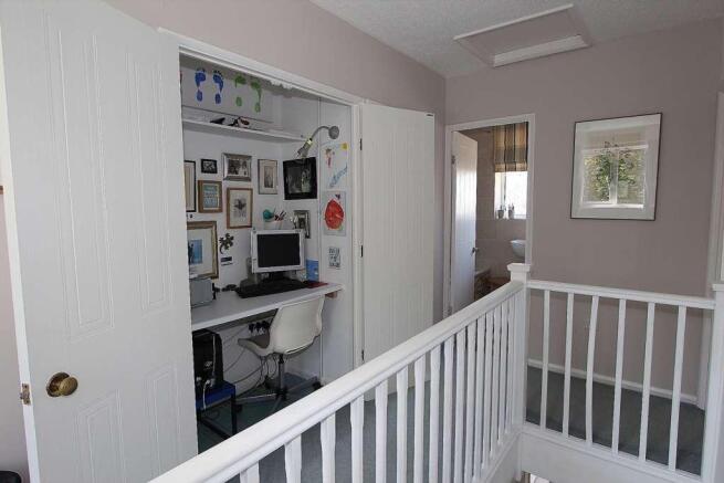 Photo 10