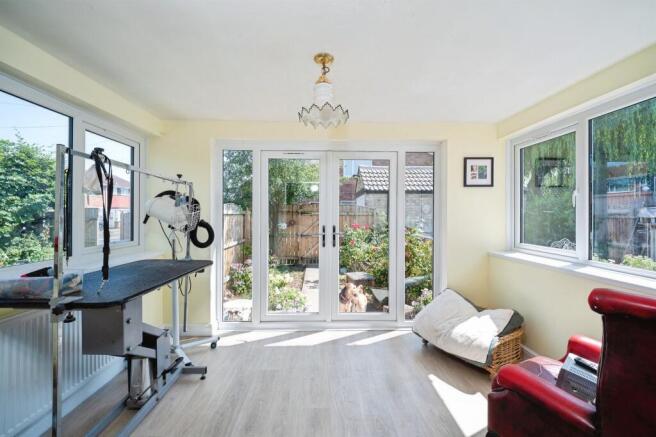 3 bed Detached Bungalow for sale Image 9