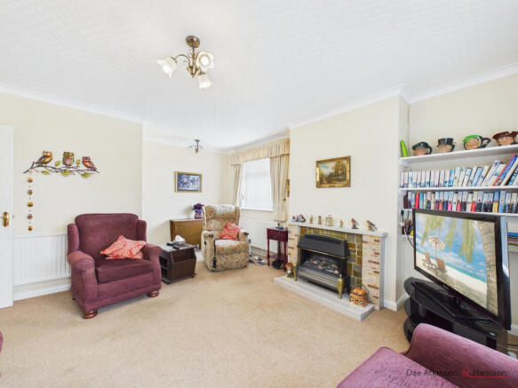 3 bed Detached Bungalow for sale Image 6