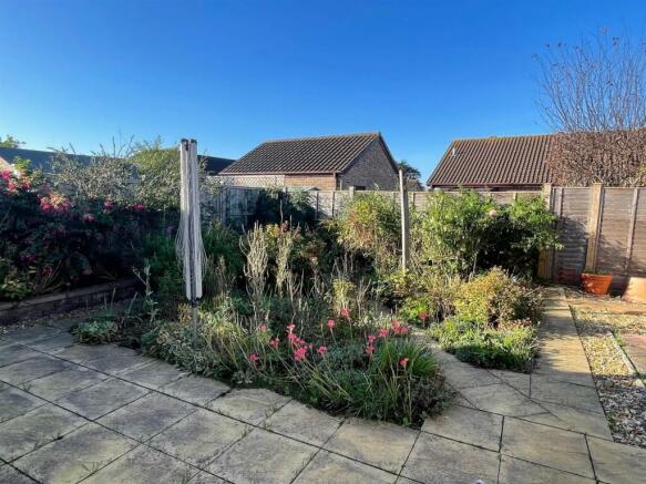Rear Garden..jpg