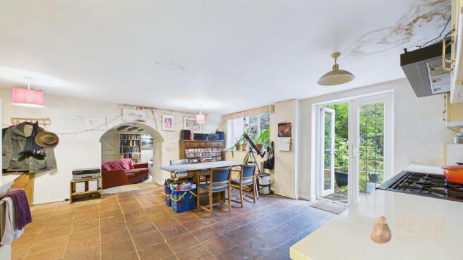 Kitchen/Dining Room