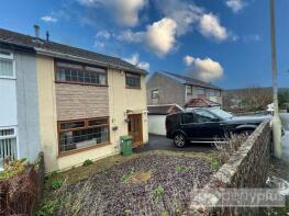 23, Heol Trewilliam, Edmondstown, Tonypandy CF40 1NT