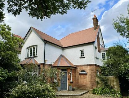 Wellington Road, Enfield, EN1