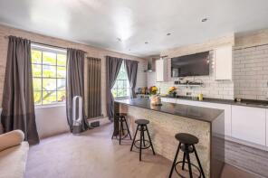 Flat C, 3, Princess Road, London NW1 8JN