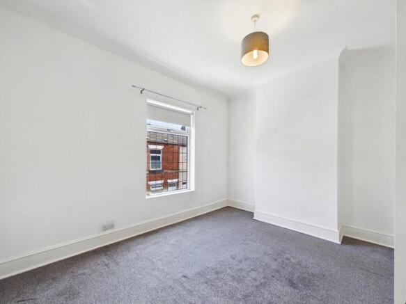 2 bed Terraced for sale Image 7