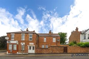 42b, Algernon Road, Hendon, London NW4 3SY