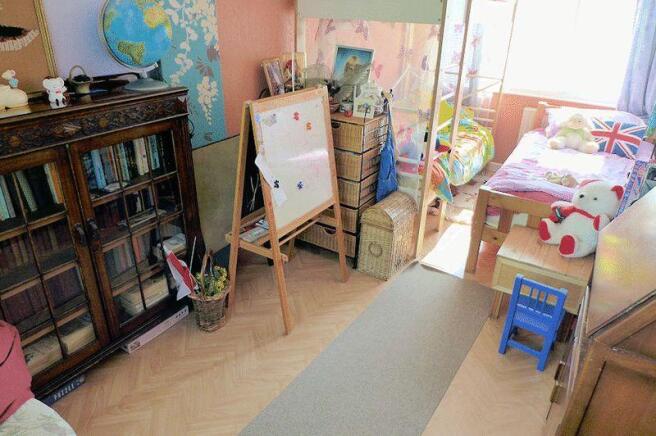 BEDROOM 3
