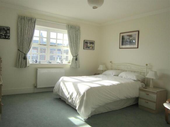 Bedroom1new.jpg