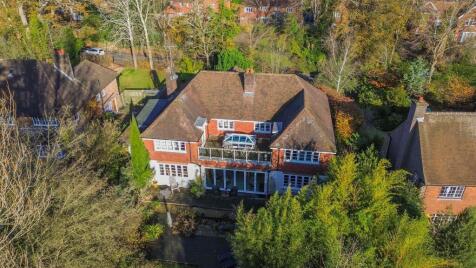 Balcombe Road, Haywards Heath, RH16