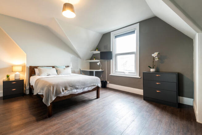 108 Mount Pleasant, Bedroom 1