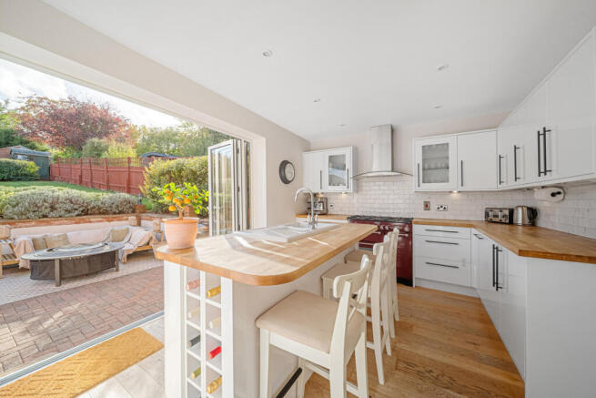 Mitchley Avenue, Purley, CR8 photo 4