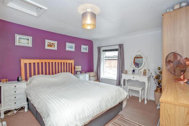 Bedroom One.jpg